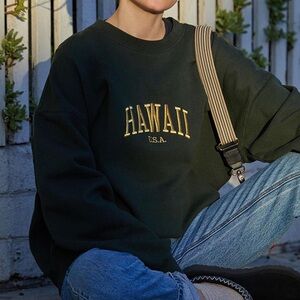 Brandy Melville Hawaii Sweatshirt